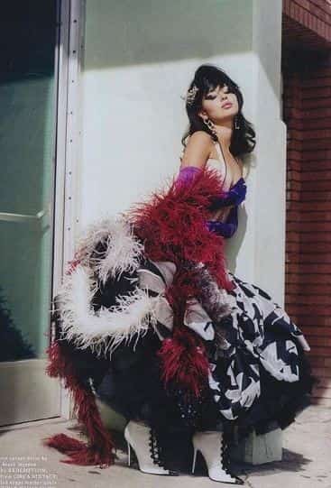 Alexa Demie make up queen